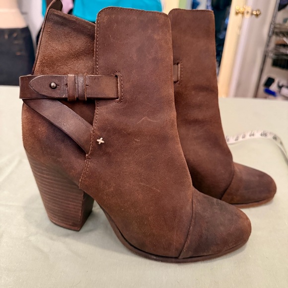 rag & bone brown suede ankle boots size 40 (9.5).